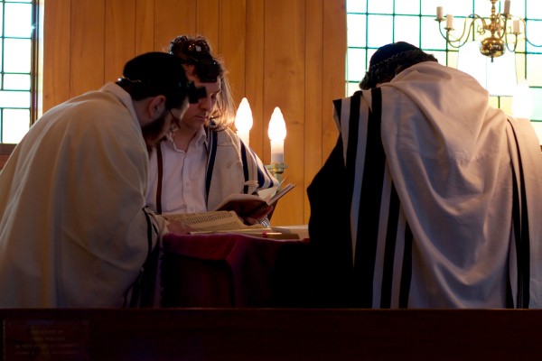 CATFORD AND BROMLEY SYNAGOGUE PURIM 2015